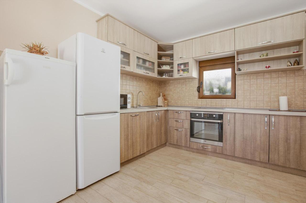 Muo Sea Front Apartments Котор Экстерьер фото